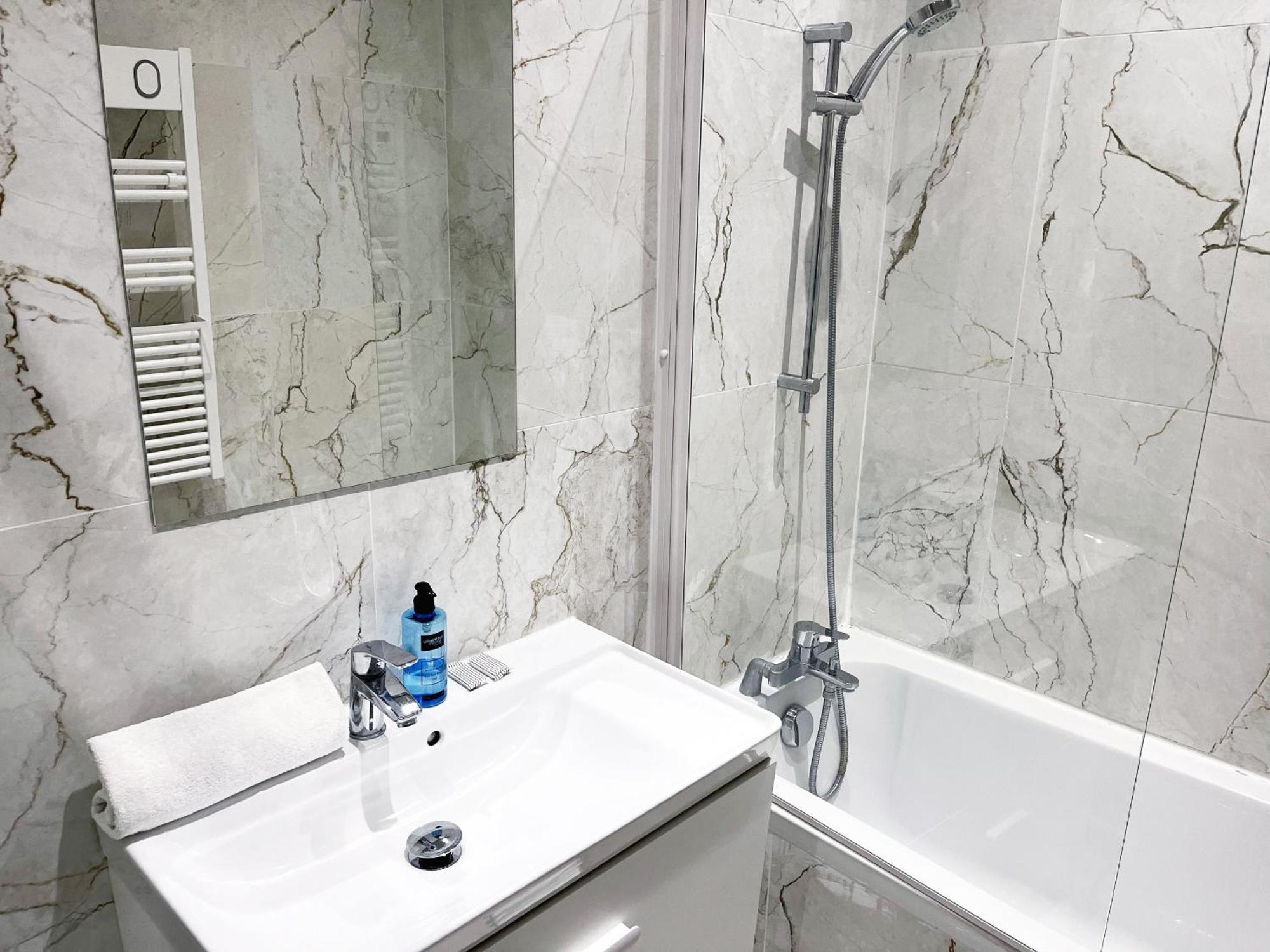 06 - Designed Flat Paris Grands Boulevards Apartment Ngoại thất bức ảnh